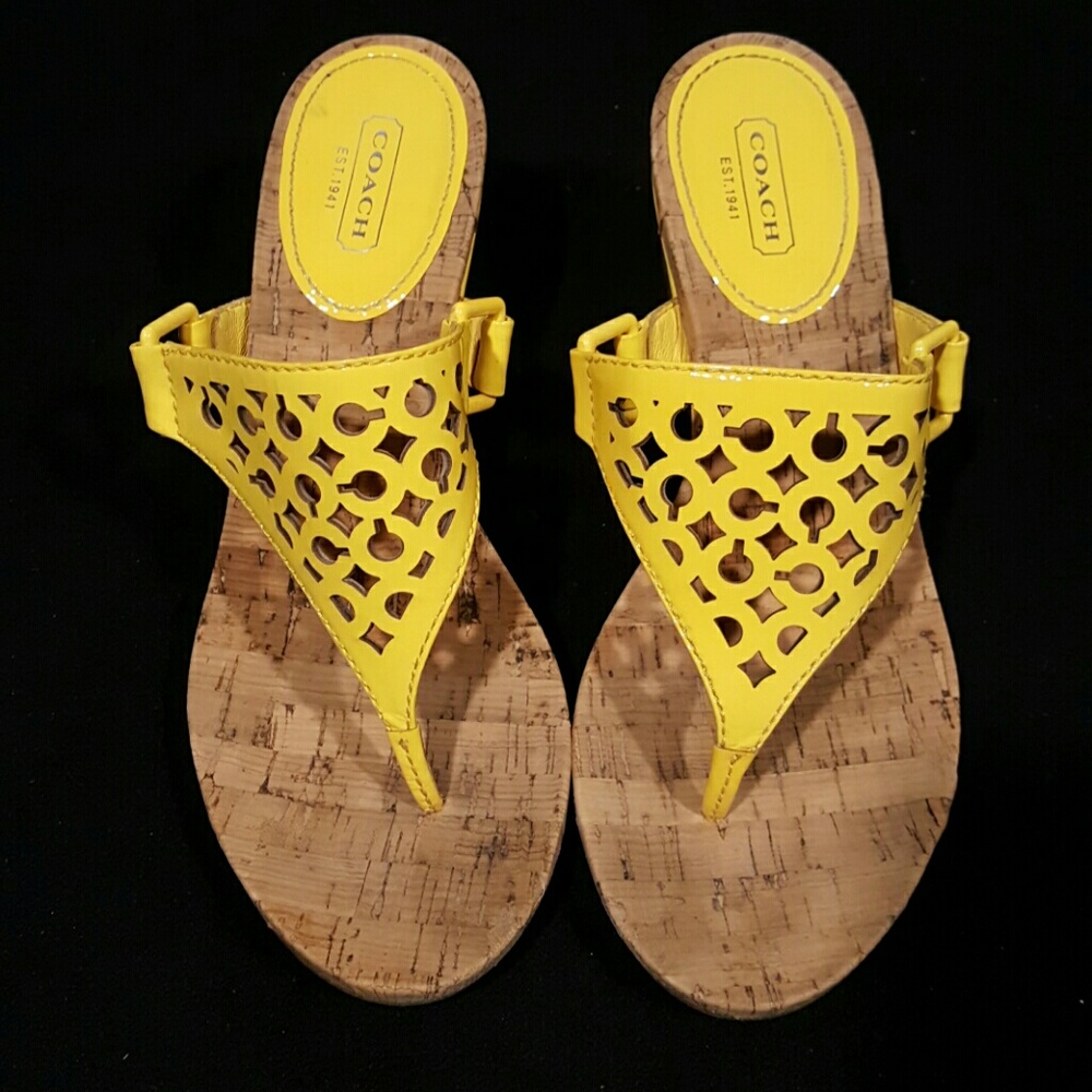 🔥🔥🔥👢 Coach Sandals 🩴